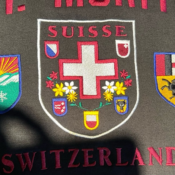 Handsome XXL Sweatshirt straight from St Moritz Switzerland - Picture 3 of 6